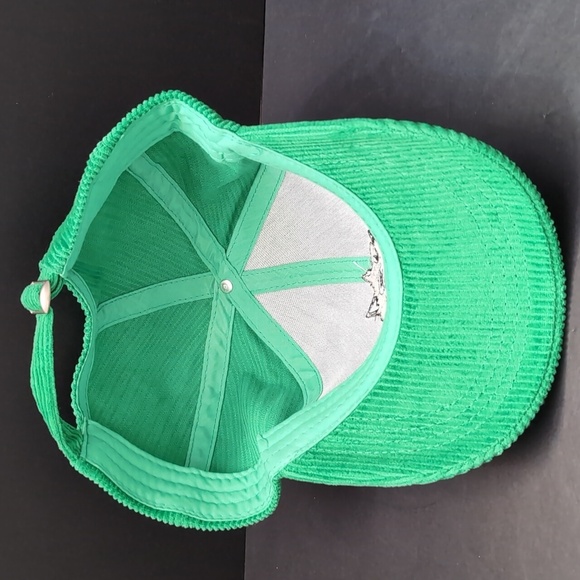 Sudbury Wolves Men's Green Corduroy Cap with Wolf Embroidery. - Picture 5 of 6